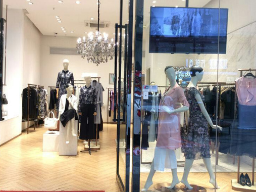 经典故事品牌旗舰店店面