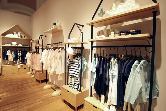 小食梦兽品牌旗舰店店面图第二张