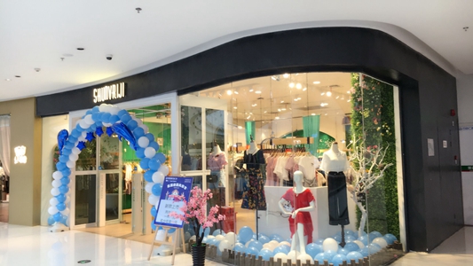 淑女日记品牌旗舰店店面